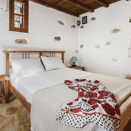 Naxos Alyko Traditional Vacation House "Mitatos" Aliko Beach Exterior foto